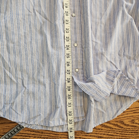 Roper 2xl long sleeve pearl snap button down. - Picture 2 of 10